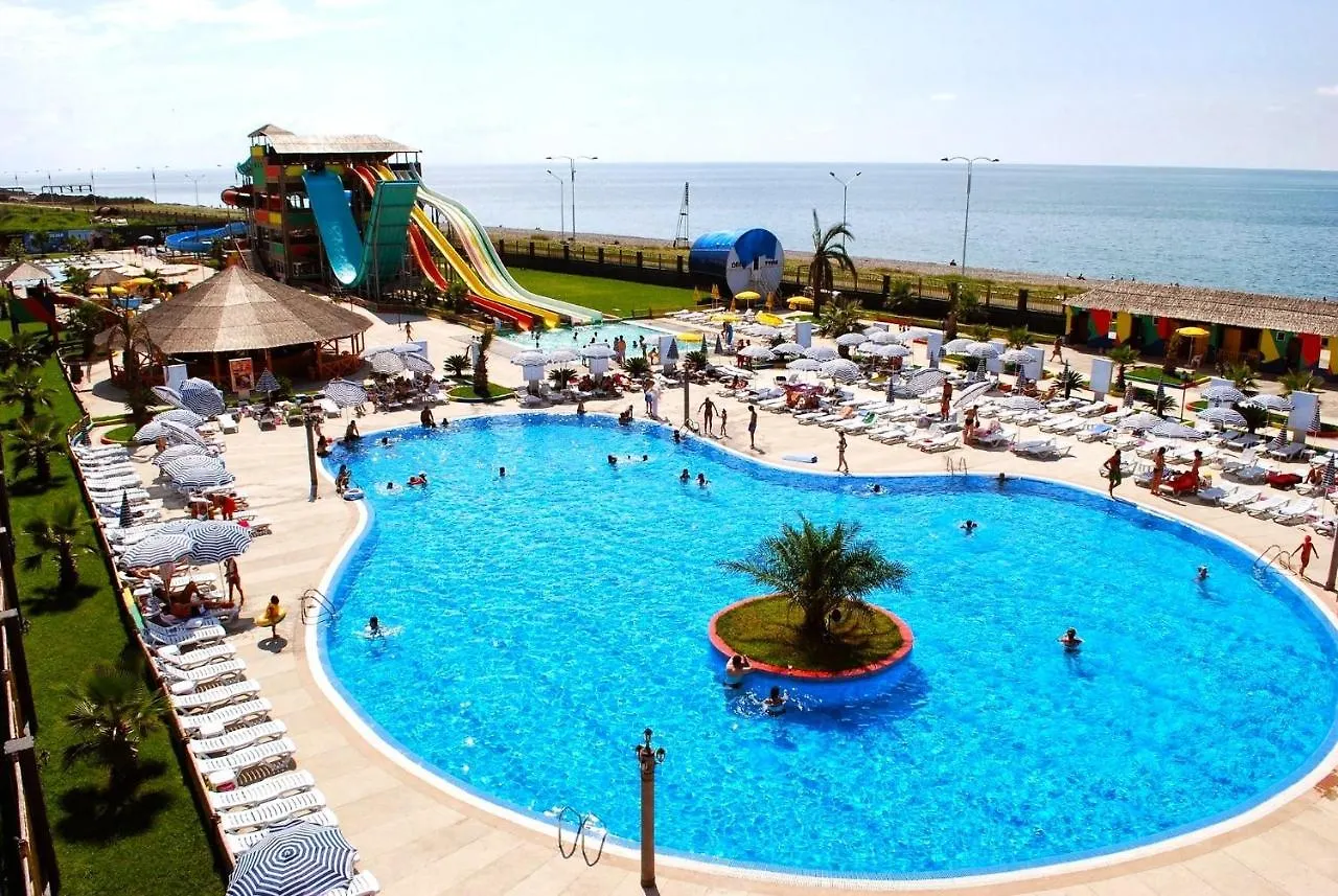 Studio De-Luxe By The Sea, Batumi View Appartement